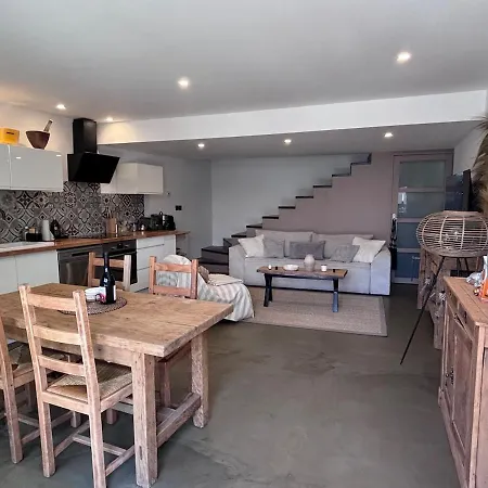 Hébergement de vacances Charming